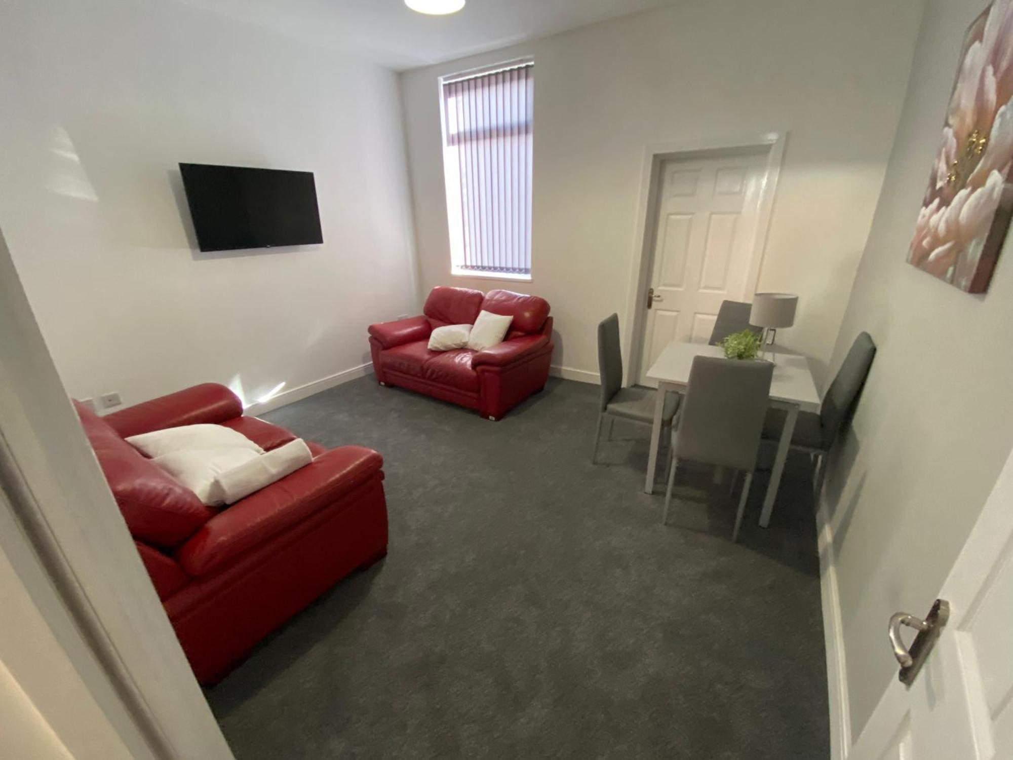 Great Home Of Relaxations Stoke-on-Trent Buitenkant foto